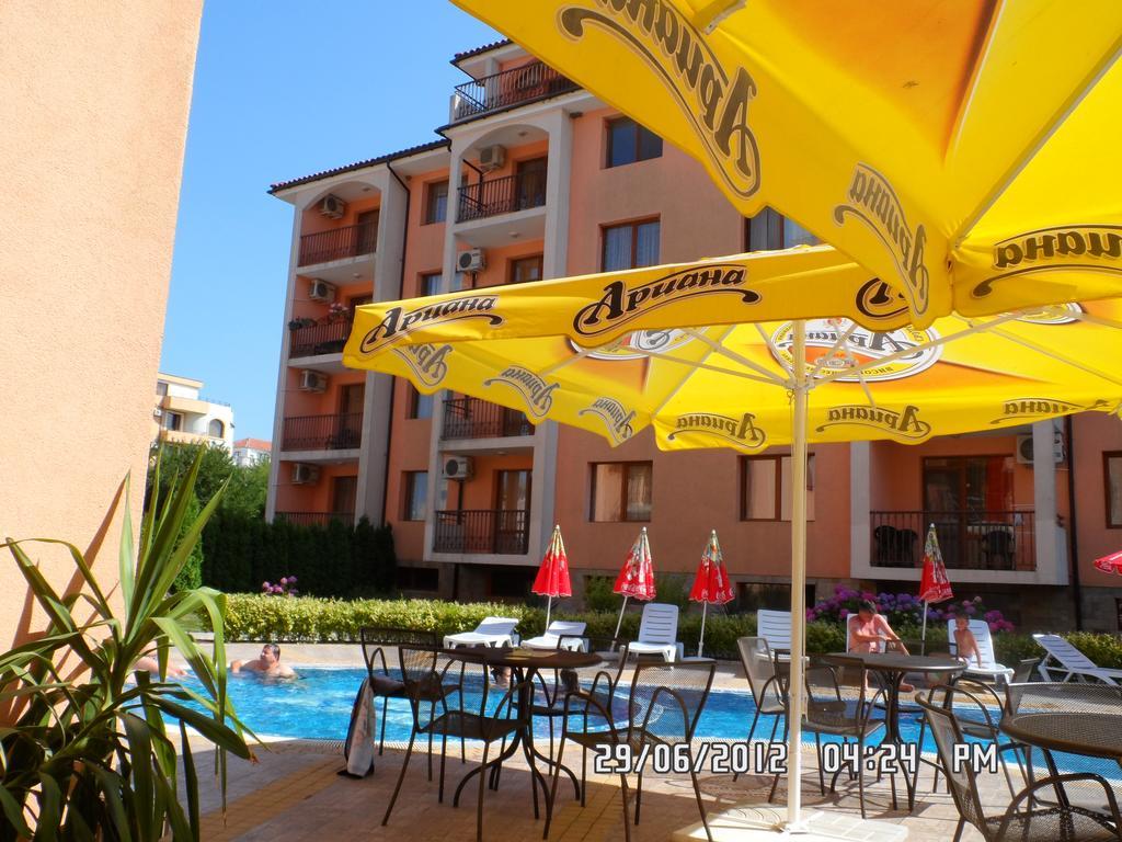 Gardenia Apartments Приморско Экстерьер фото